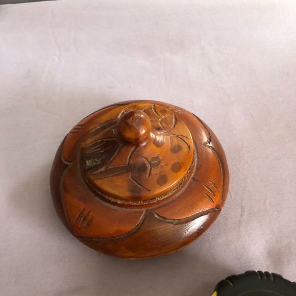 Wooden jewellery container - Picture 1 of 6